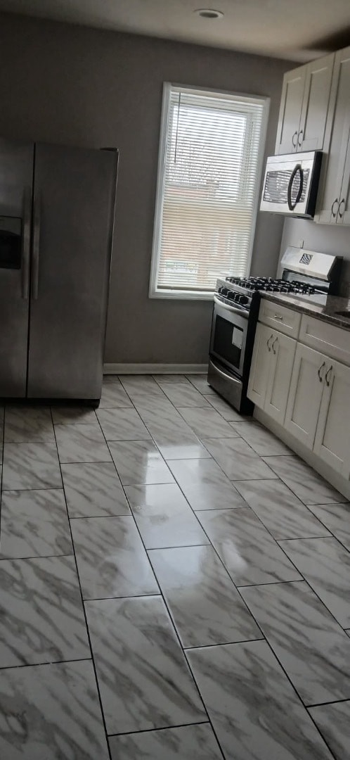 Building Photo - 3213 The Alameda