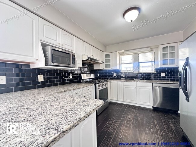 Building Photo - 3342 Brook Glen Dr