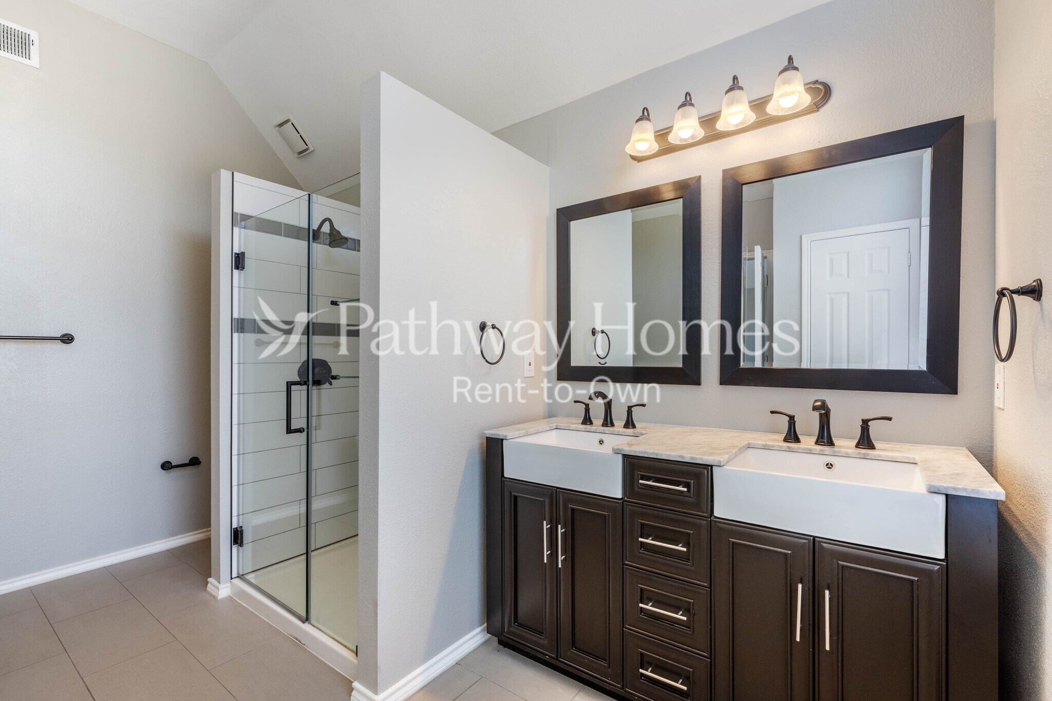 Building Photo - 629 Teakwood Dr