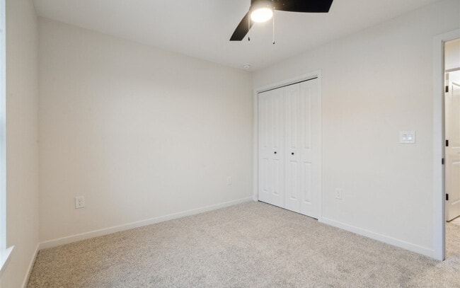 Building Photo - 4749 Preston Ln