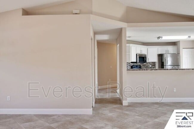 Building Photo - 66 Rockefeller Dr