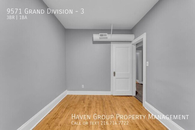 Building Photo - 9571 Grand Division Ave