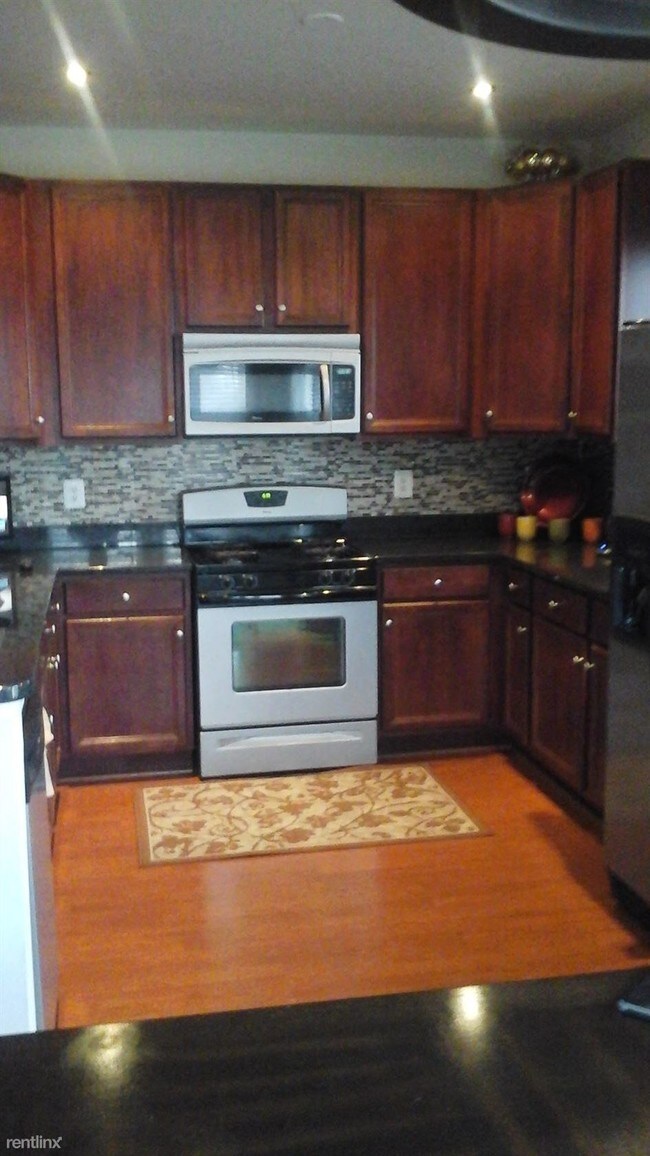 Building Photo - 2 br, 2 bath Condo - Addison At St Paul Ii