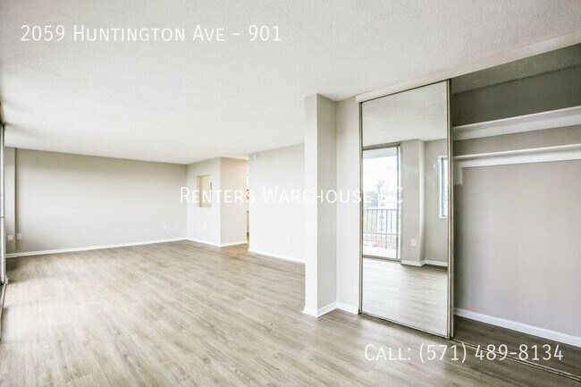 Building Photo - 2059 Huntington Ave