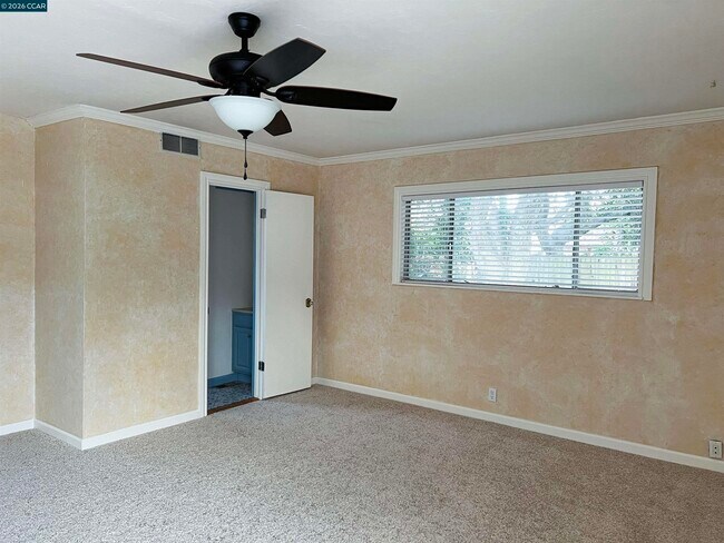 Building Photo - 192 Viewmont Ave