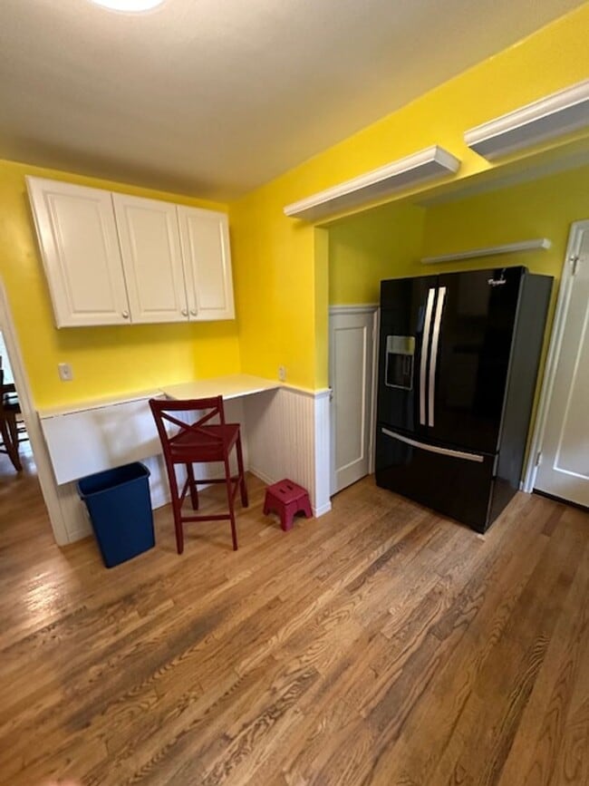Building Photo - Furnished Story Book Home near Campus with...