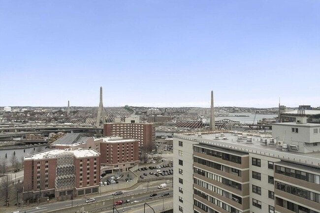 Building Photo - 8 Whittier Pl