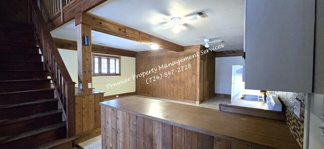 Building Photo - 114 Bryan St