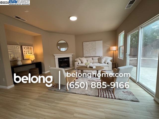 Building Photo - 118 E Heritage Dr