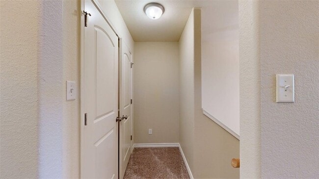 Building Photo - 4436 Reveille Rd