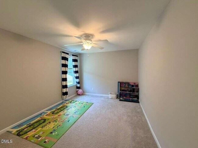 Building Photo - 2525 Elm Grant Dr