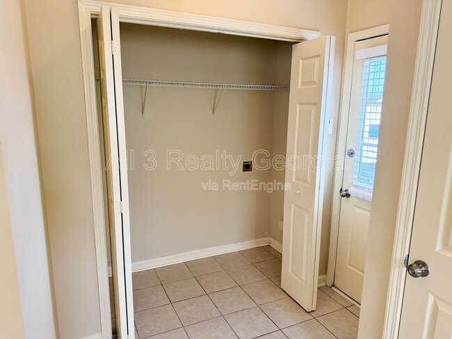 Building Photo - 115 Odyssey Turn NW