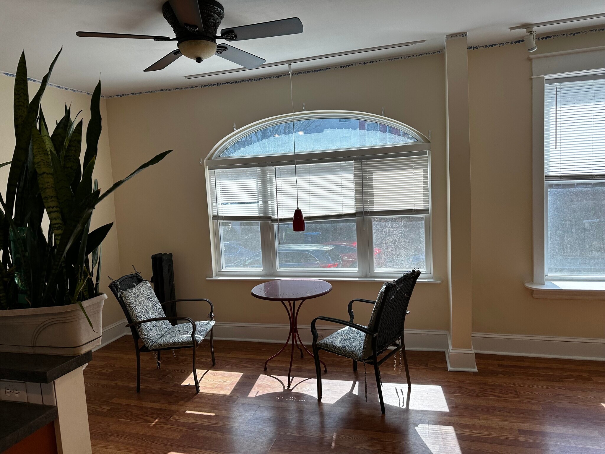 Building Photo - 1315 Park Rd NW