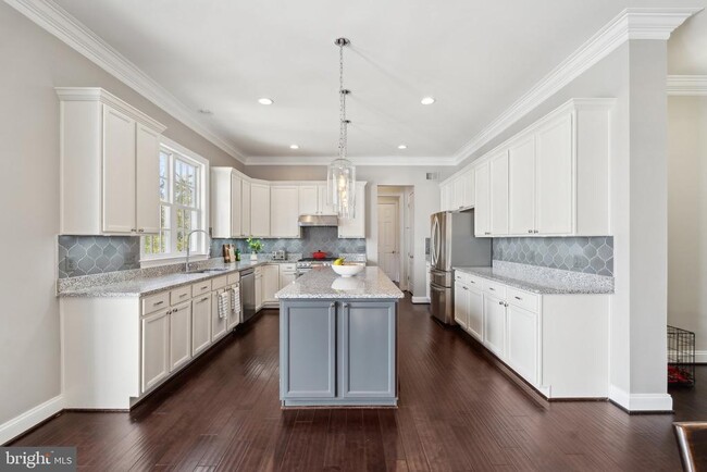 Building Photo - 41816 Marigold Mill Pl