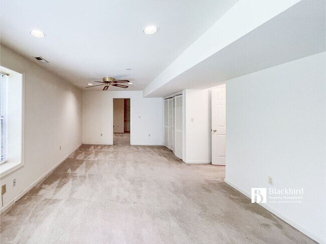 Building Photo - 15412 Overlea Ct
