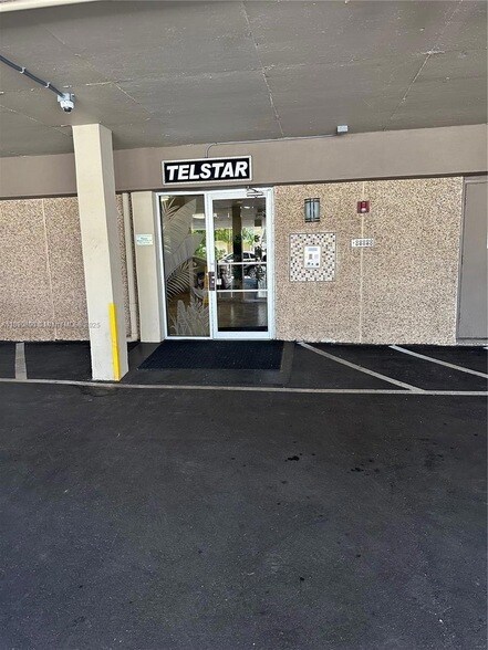 Building Photo - 1811 Jefferson St