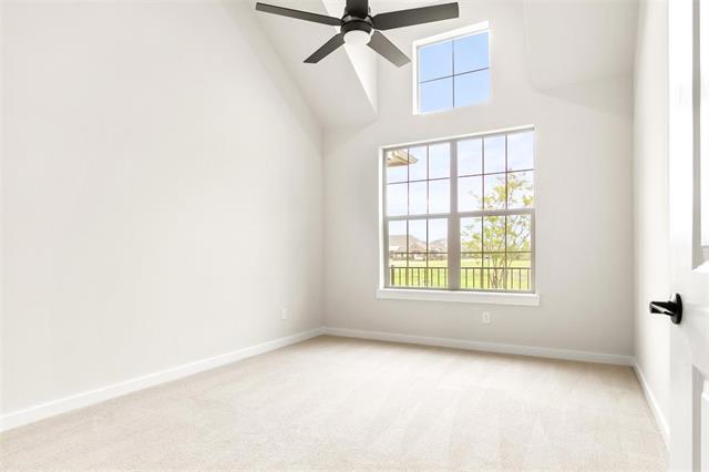 Building Photo - 604 Tall Grass Trl