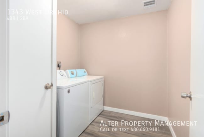 Building Photo - 1343 West Orchid-
