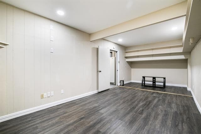 Building Photo - 3005 Stonehenge Ln