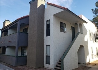 Primary Photo - 111 Bass Dr