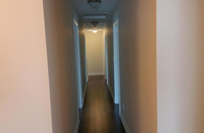 Building Photo - 33(1230)