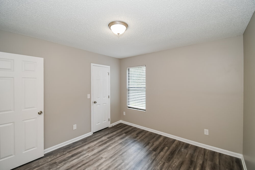 Building Photo - 1464 Rose Hill Dr W