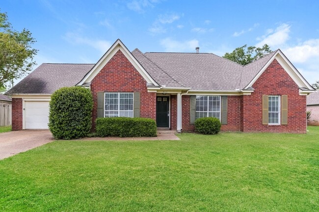 Primary Photo - 4111 Meadow Ct Dr