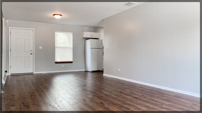 Building Photo - 1334 Mc Cameron Ave