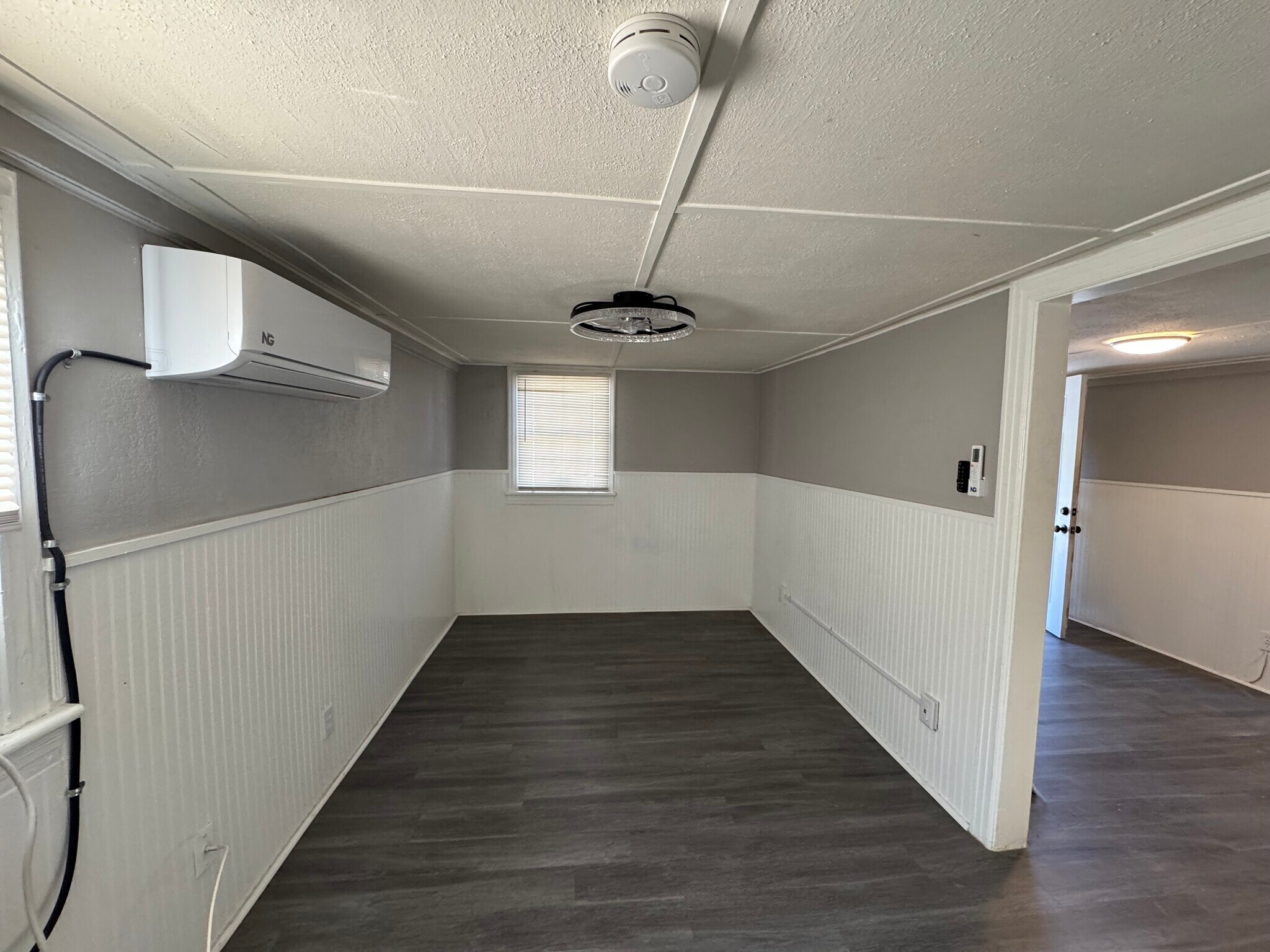 Bedroom - 2101 Delesseps Ave