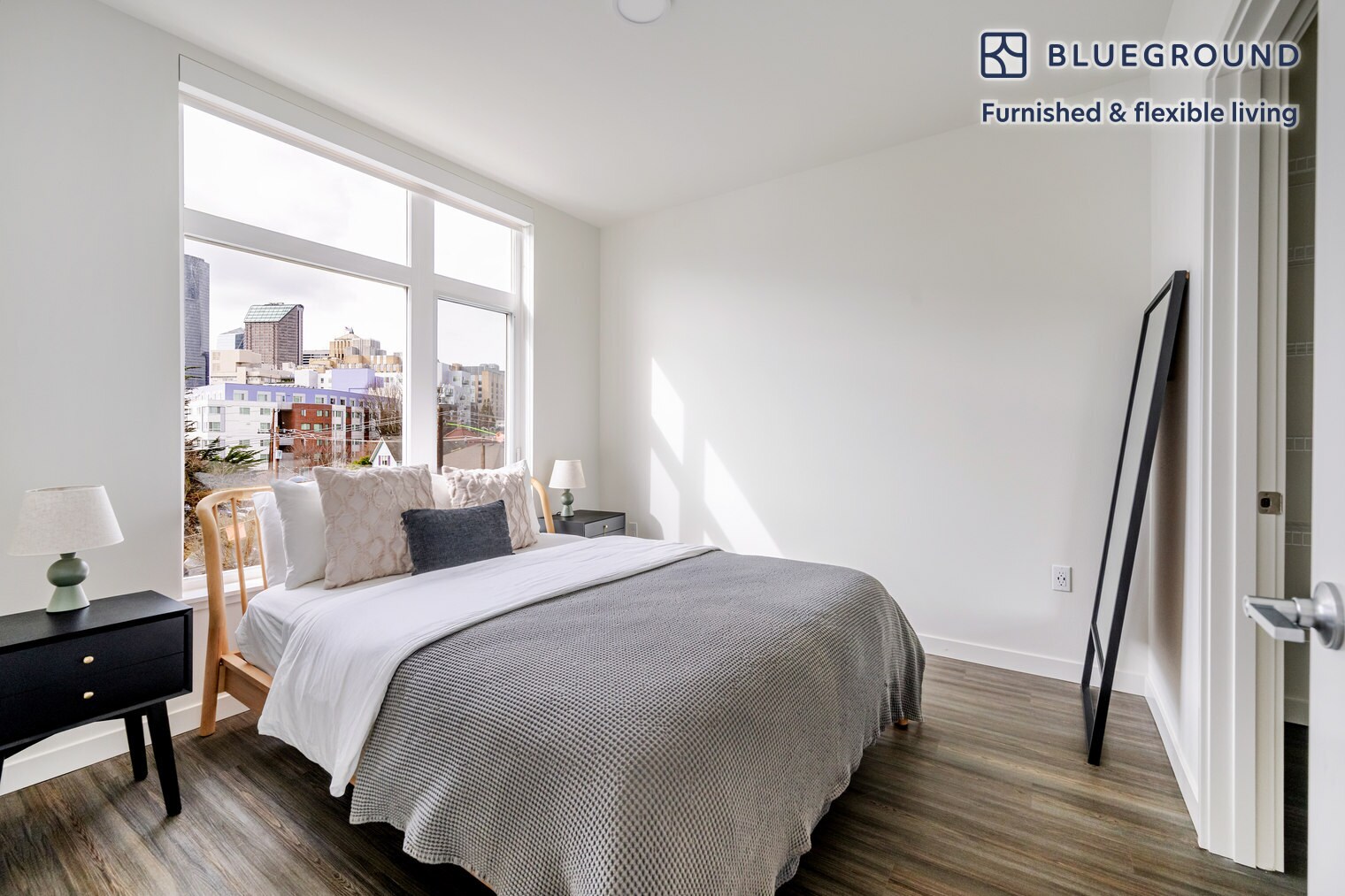 Building Photo - 1000 E Yesler Wy