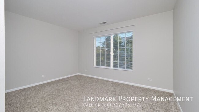 Building Photo - 110 Enclave Cir