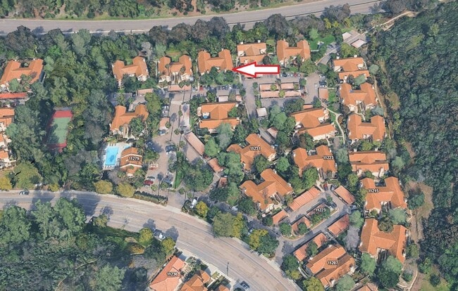 Building Photo - 11263 Avenida De Los Lobos