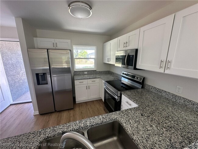 Building Photo - 6952 San Benito Dr