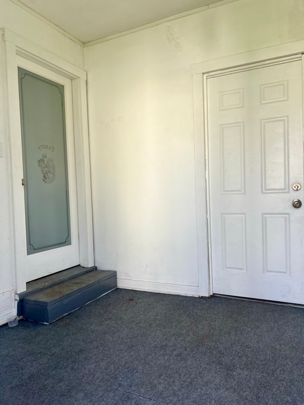 Building Photo - 901 Avenue C