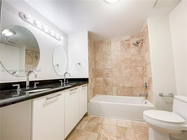 Building Photo - 3339 Virginia St