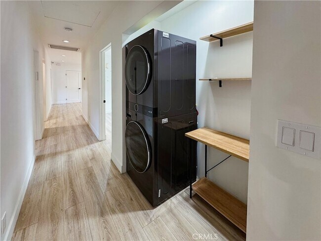 Building Photo - 22539 Dolorosa St