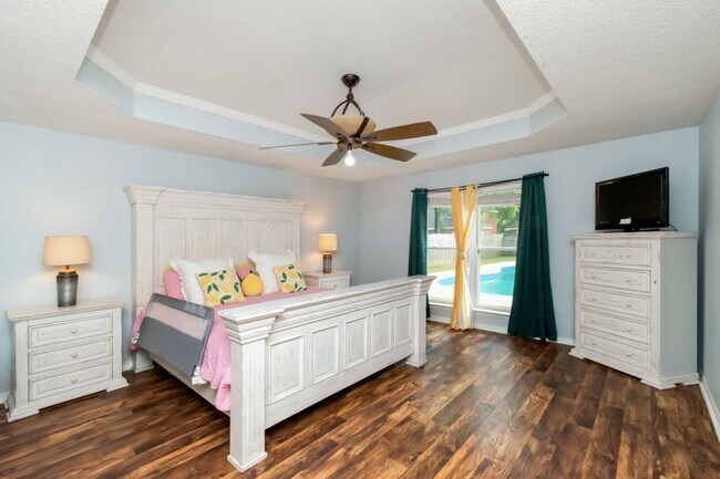 Building Photo - Great house with a pool in Satsuma!