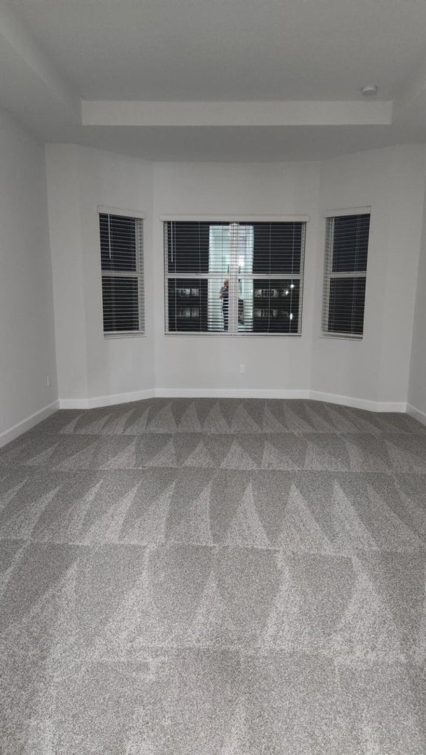 Building Photo - 14970 RedCove Pl