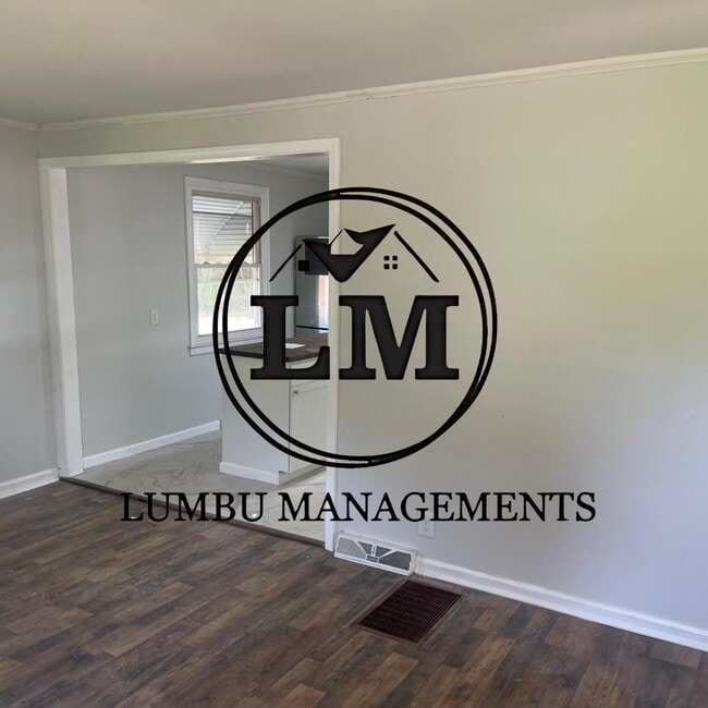 Building Photo - 108 Harris Pl