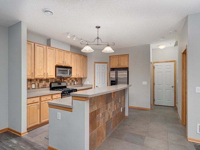 Building Photo - 2445 119th Ct NE