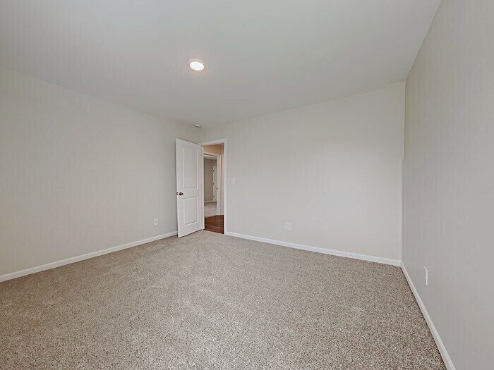 Building Photo - 439 Hager Lake Rd