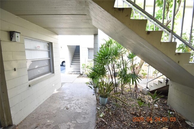 Building Photo - 306 Danube Ave