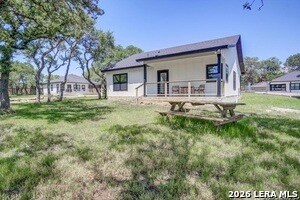 Building Photo - 30652 Oakview Dr
