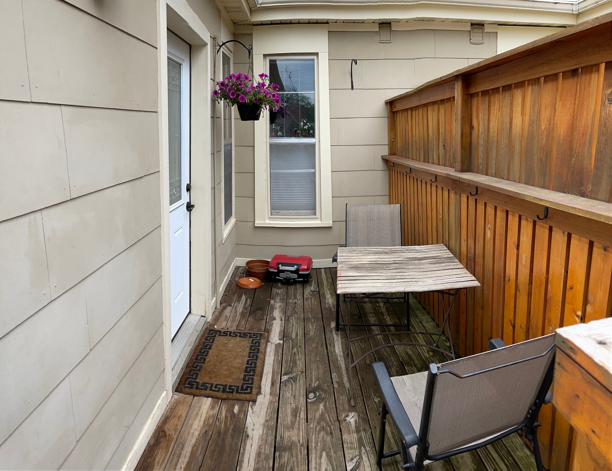 Building Photo - 2726 Colfax Ave S