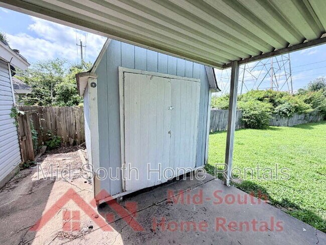 Building Photo - 7328 Hillshire Dr