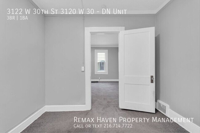 Building Photo - 3122 W 30th St
