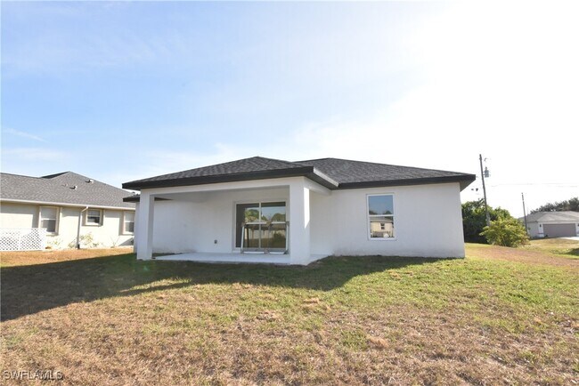 Building Photo - 5051 Foxhall Rd