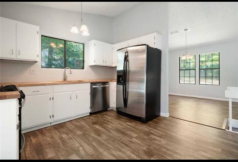 Building Photo - 1281 Sugarwood Ln