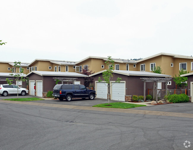 Primary Photo - Villas at Woodinville