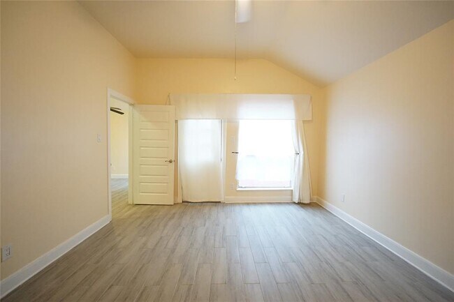Building Photo - 12719 Ashford Brook Dr